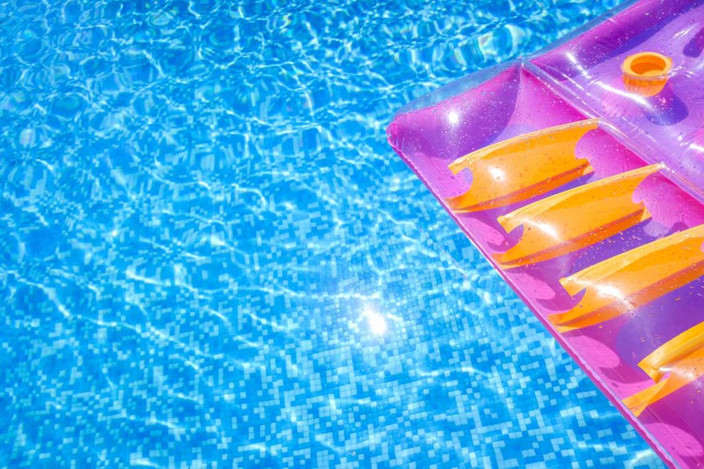 Conseils pour une bonne hygiène de piscine en été 