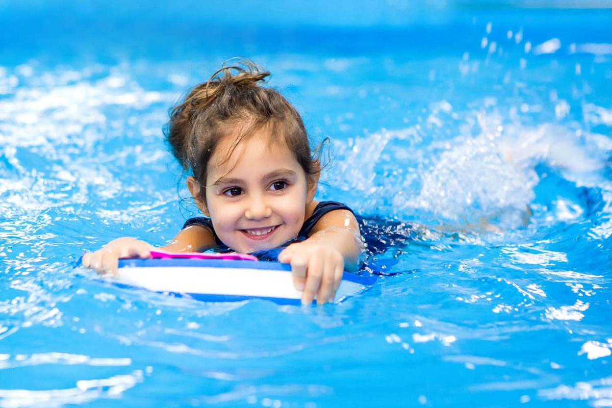 Comment garantir la sécurité de vos enfants à la piscine ? – SKI Front de  Mer