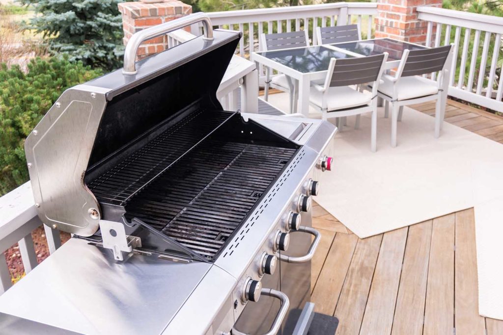 Pourquoi est-il intéressant d’opter pour une plancha au gaz dans votre jardin ? 