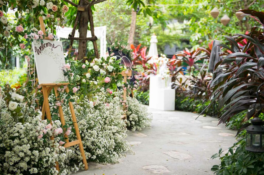 Créer un jardin magnifique dans votre cour arrière : Conseils d’aménagement pour un espace enchanteur