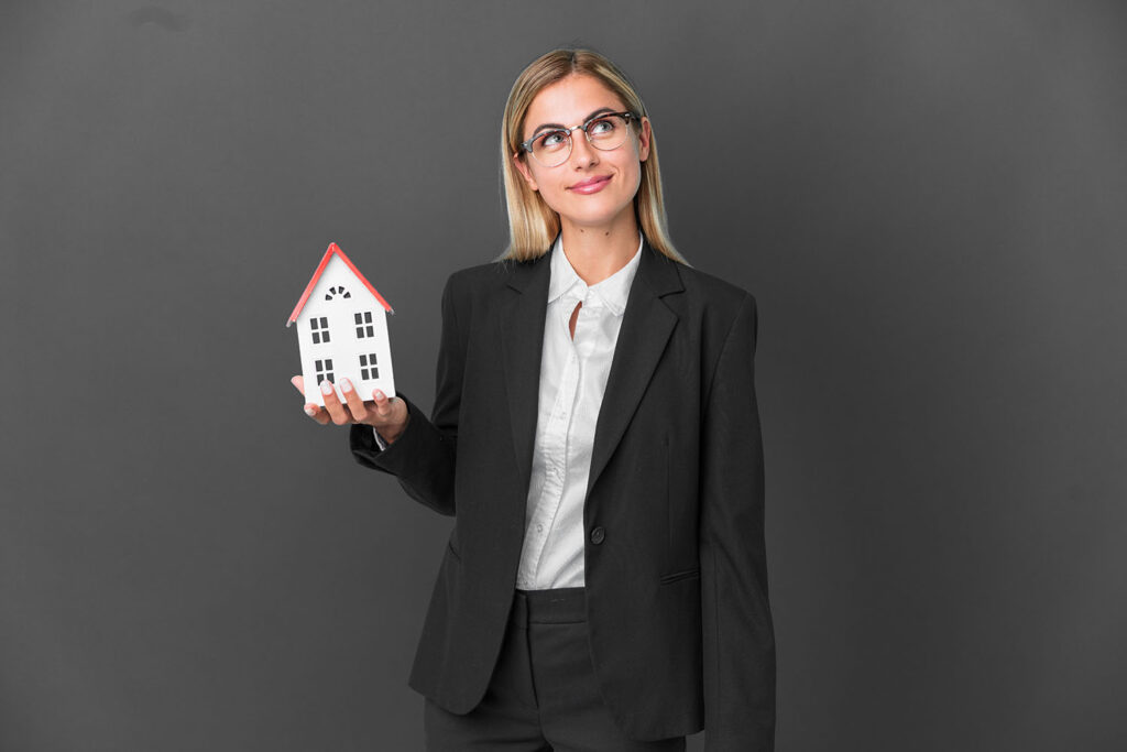 Bien choisir son agent immobilier pour réussir la vente : comment procéder ?